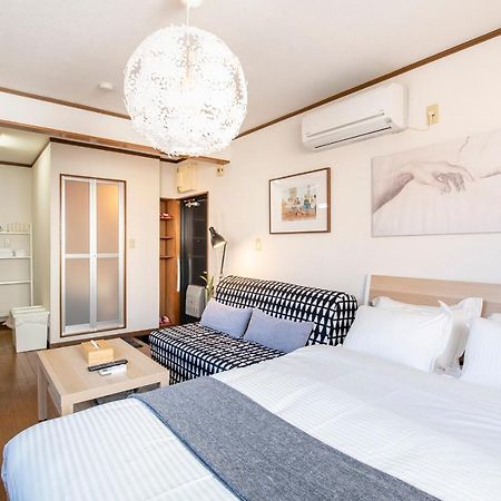Uhome Ueno Apartment 4 Tokyo Bagian luar foto