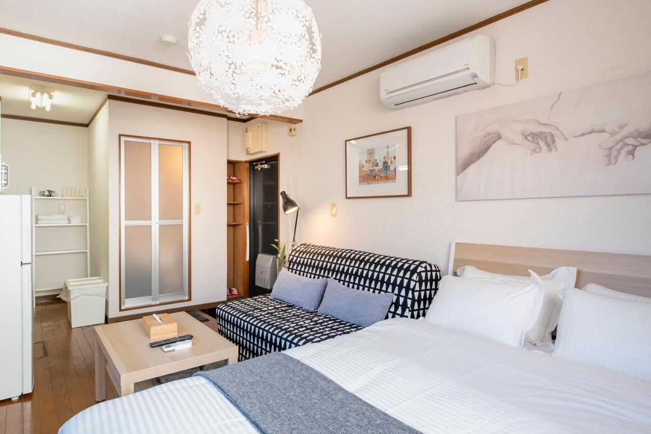 Uhome Ueno Apartment 4 Tokyo Bagian luar foto