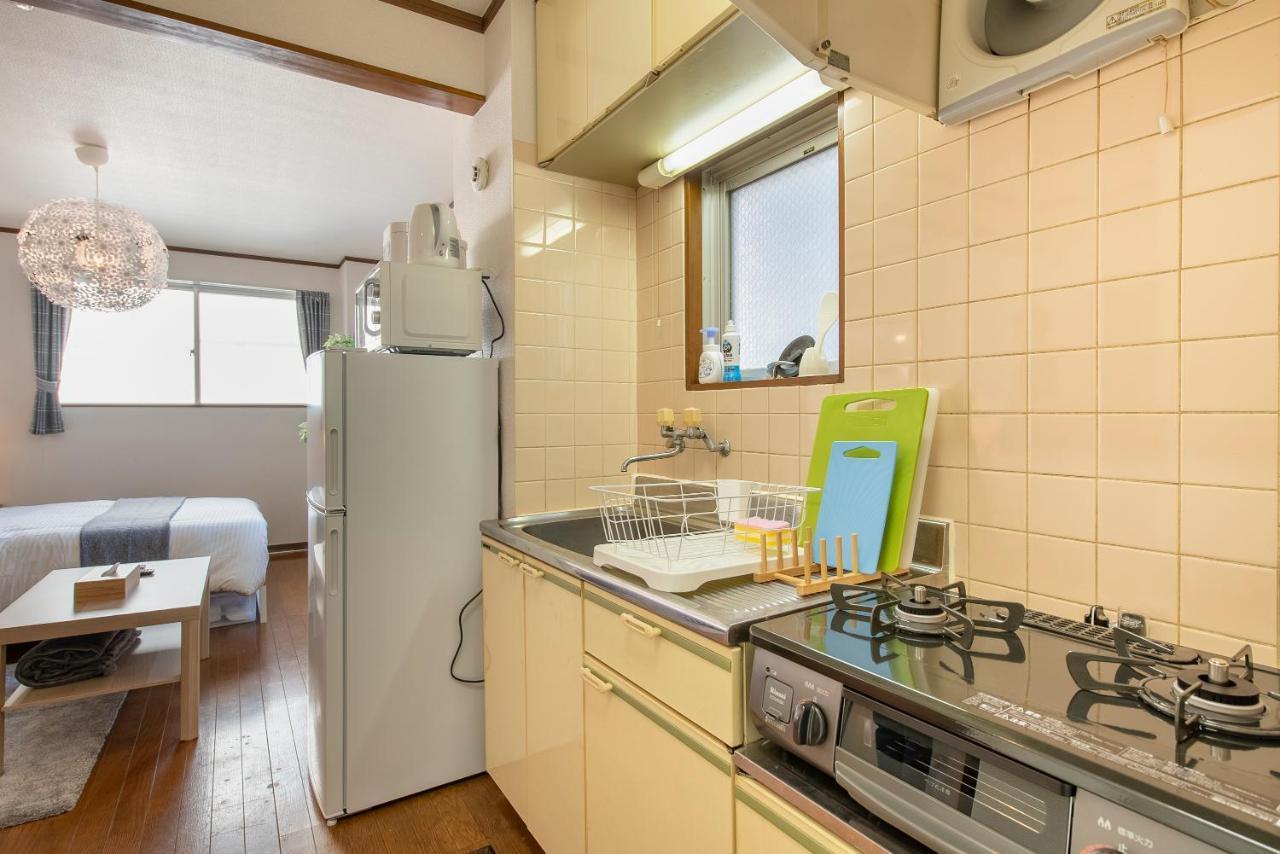 Uhome Ueno Apartment 4 Tokyo Bagian luar foto